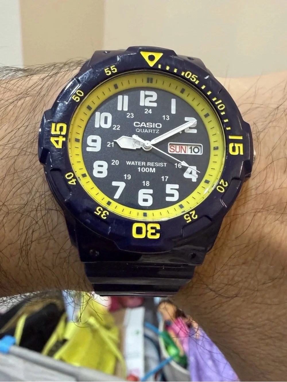 Casio MRW-200HC-2BV Mens Diver Style Analog Watch Navy Blue Yellow Day Date 100M